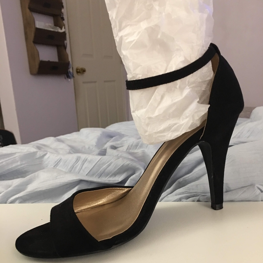 Kitten Heels - image 5